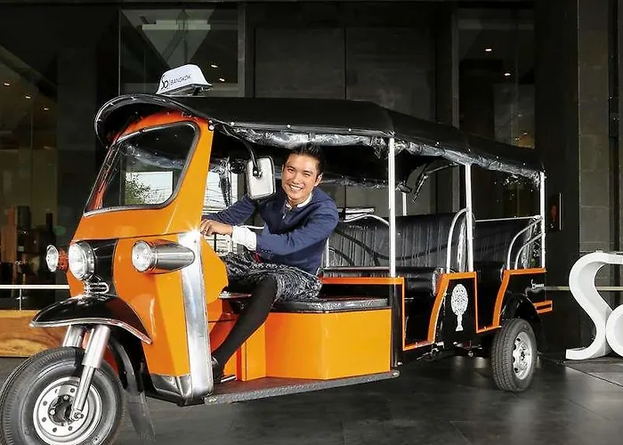 So/ * Bangkok