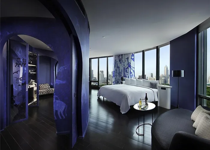 Hotel So/