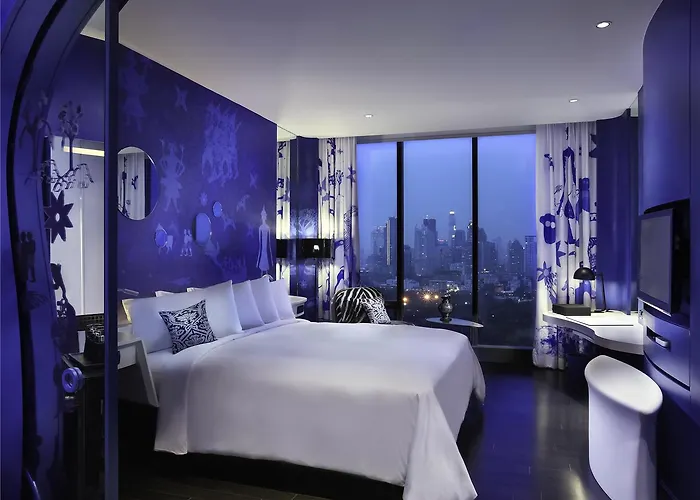Hotel So/ *